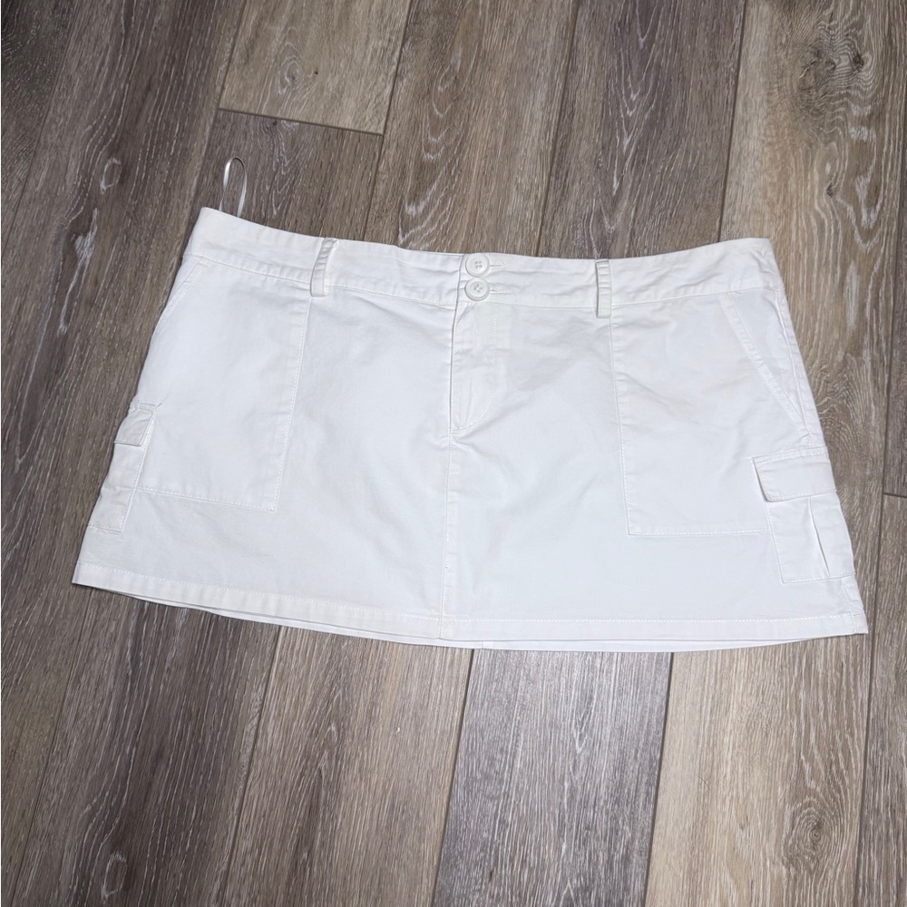 #10)  Princess Polly White Mini Skirt - Picture 6 of 10